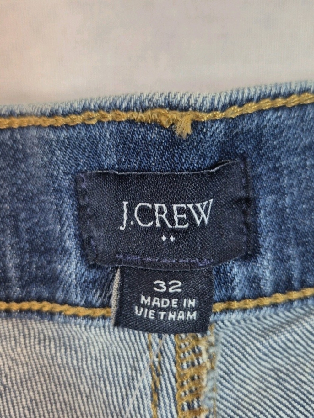 J.Crew Stretch Shorts Womens Size 32 Blue Jean Cuffed NWT 28 - Picture 3 of 8